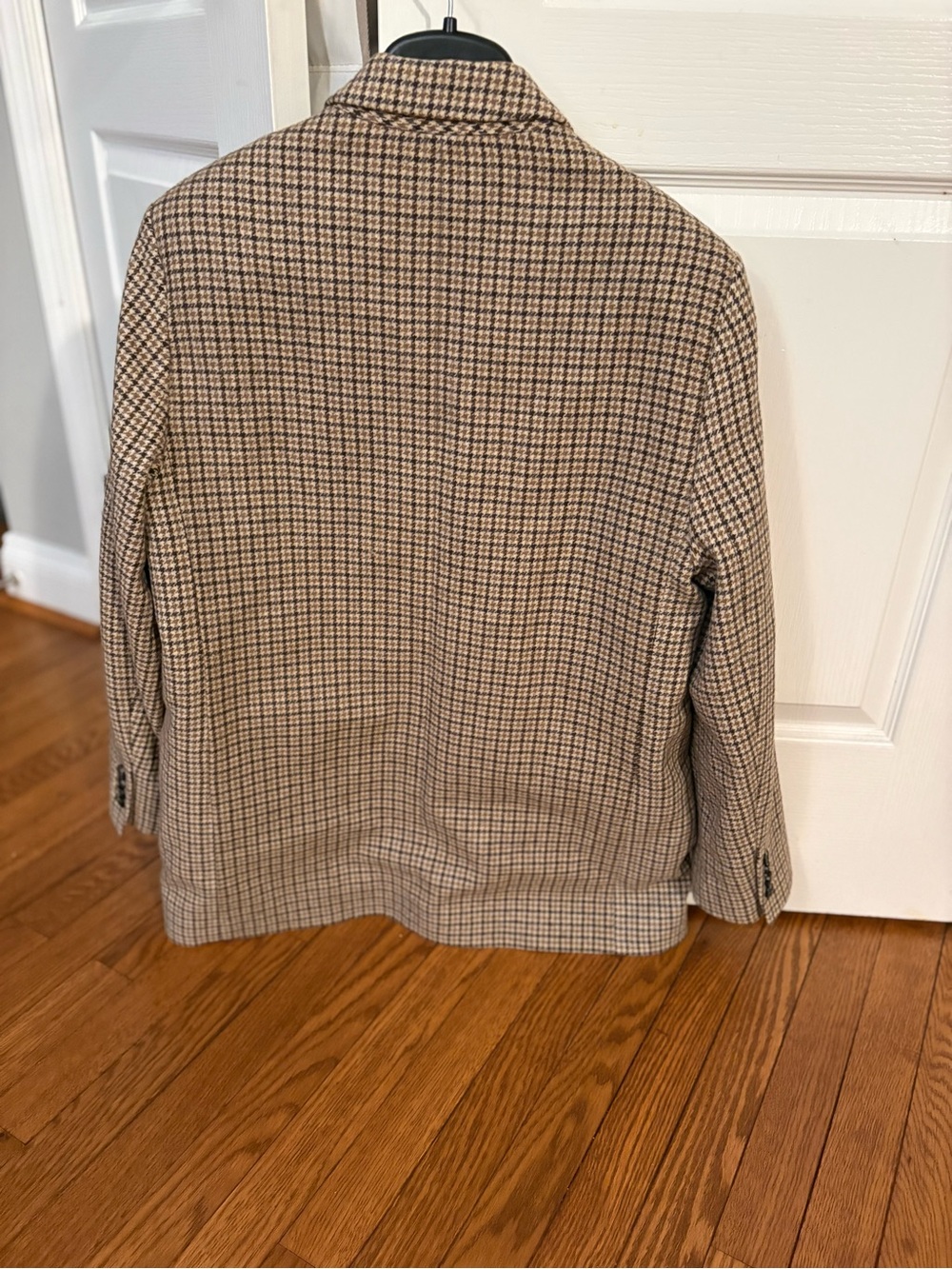 Everlane Oversized Wool Blazer in Brown Houndstooth - Picture 7 of 9